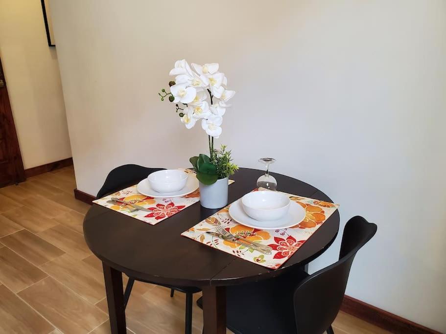 'The Solace' New Luxury Modern 1Bed 1Bath Apt. Portmore Luaran gambar