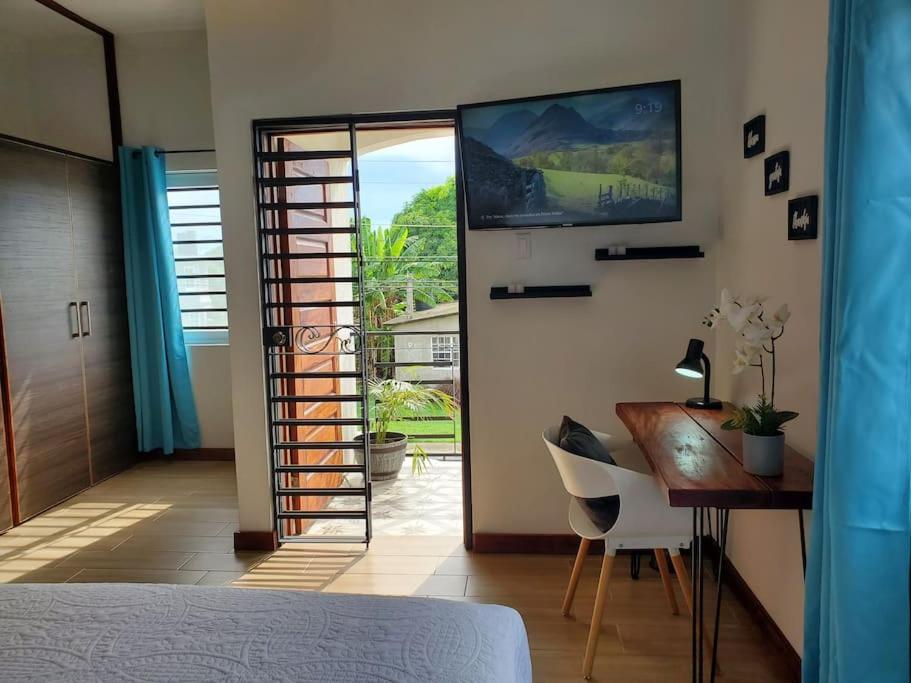 'The Solace' New Luxury Modern 1Bed 1Bath Apt. Portmore Luaran gambar