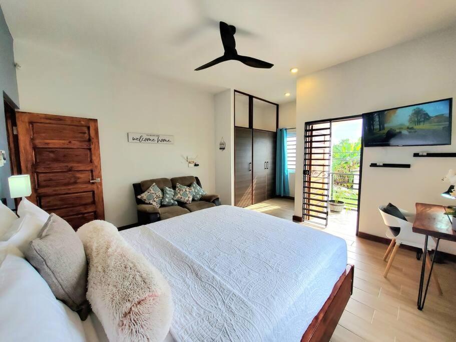 'The Solace' New Luxury Modern 1Bed 1Bath Apt. Portmore Luaran gambar